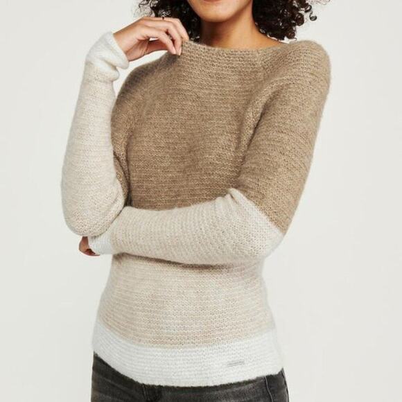 ABERCROMBIE & FITCH Soft Tonal Boatneck Dolman Sweater - Picture 1 of 14